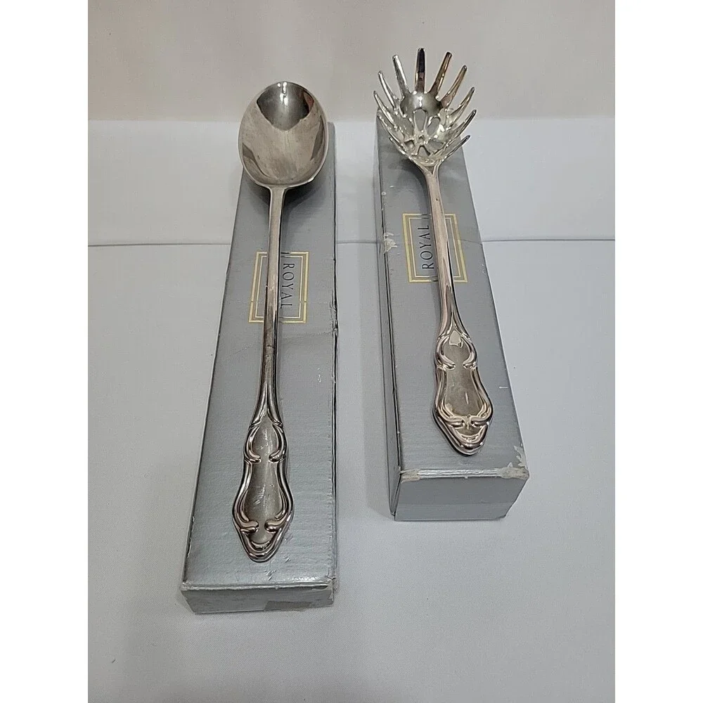 VTG Royal Limited Silverplated Serving Set - 2 Spoons 838-9 & 868-P In Box